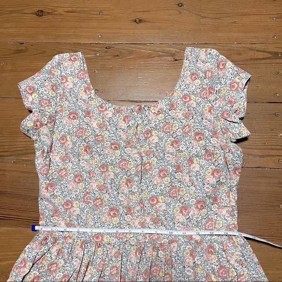 Cottagecore VINTAGE floral calico prairie button front dress with pockets Easter - Picture 4 of 6
